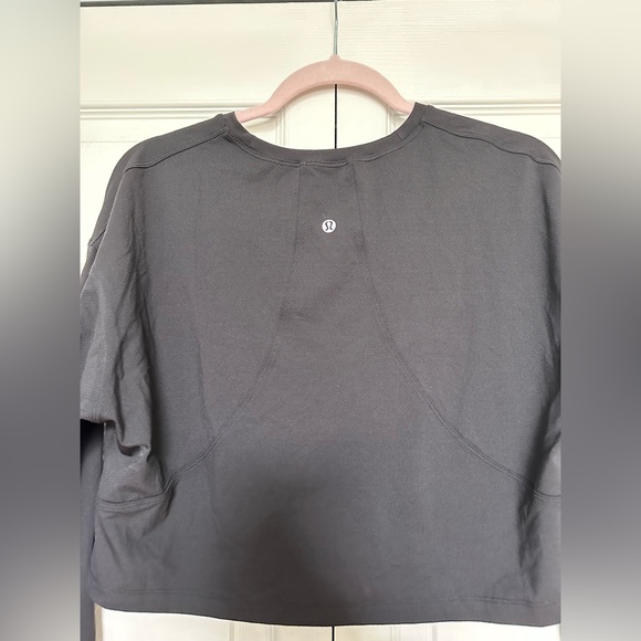 Lululemon Muscle Love Longsleeve - Picture 2 of 3